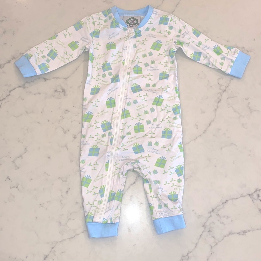 NWOT Cecil and Lou Blue Green Christmas Print Footless Onesie (9m)